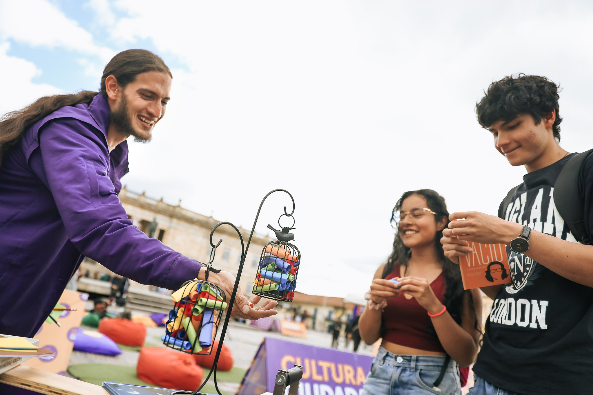 Actividad en la plaza de bolívar