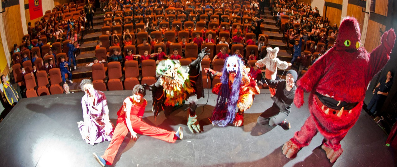 Banner Jóvenes, niños y niñas