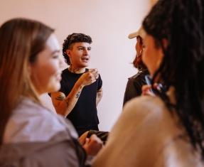 Visita comentada a la exposición PARA COLÓN, UN PARA-MONUMENTO