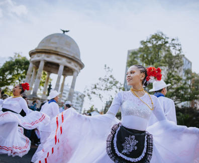 Muestra artistica de Danza en actividad de la FUGA