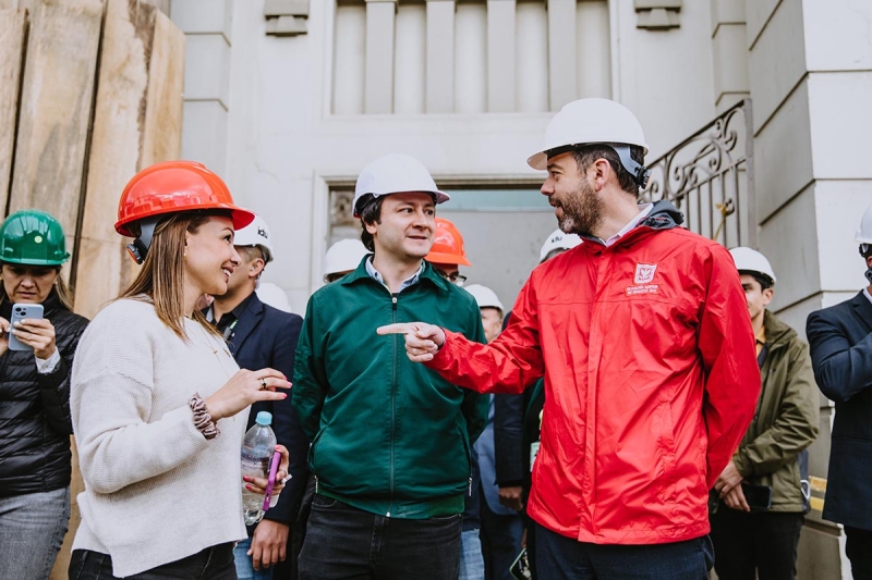 Alcalde de Bogotá, Carlos Galán, visitó la obra del Bronx Distrito Creativo