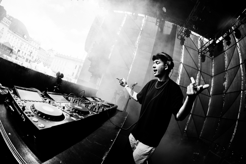 Dj monumentum